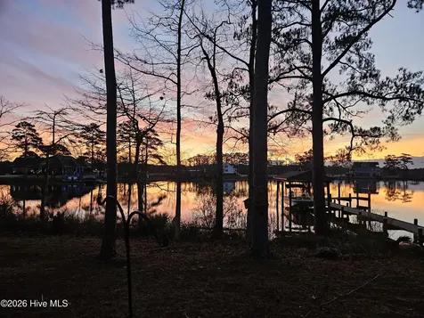 368 Winding Creek Drive Oriental NC 28571