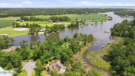 368 Winding Creek Drive Oriental NC 28571