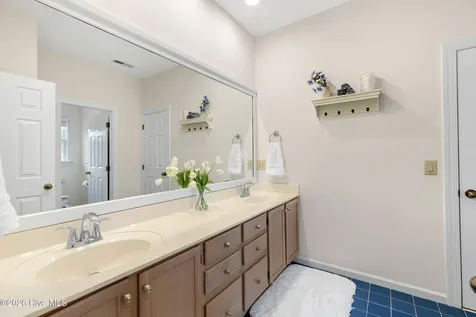 122 Circle Drive Hampstead NC 28443