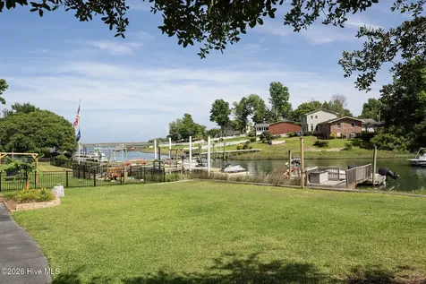 122 Circle Drive Hampstead NC 28443