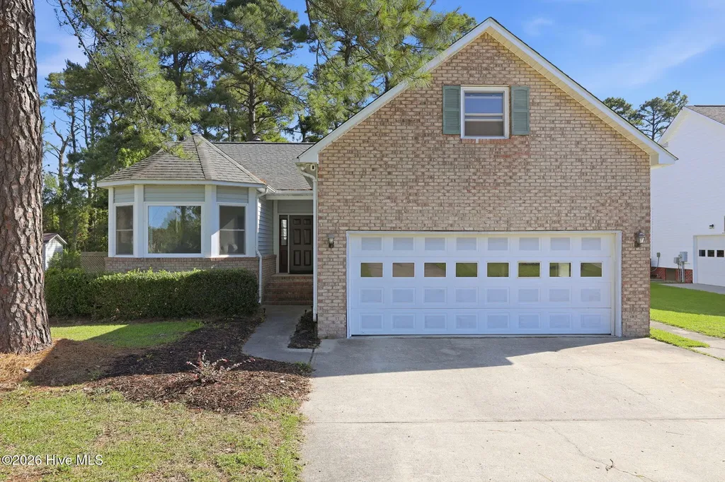 6013 Pelican Drive New Bern NC 28560
