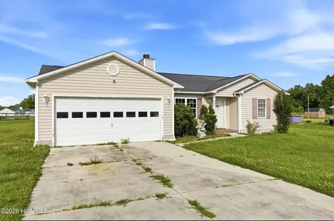 105 Starkys Creek Court Maysville NC 28555
