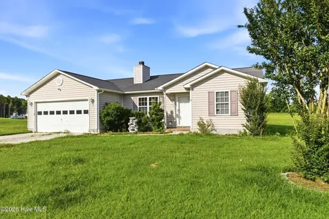 105 Starkys Creek Court Maysville NC 28555