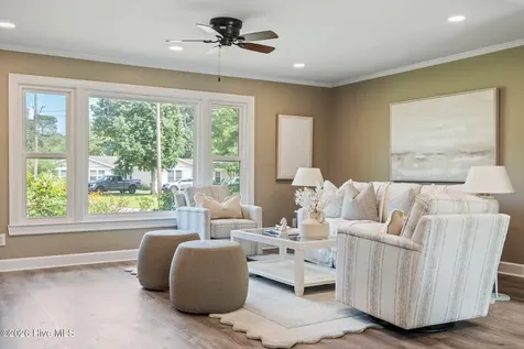 229 Yorkshire Lane Wilmington NC 28409