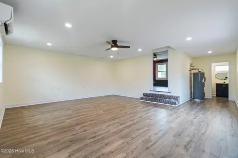 229 Yorkshire Lane Wilmington NC 28409