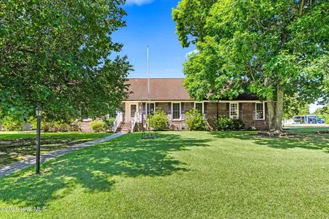 1110 Westmoreland Drive Jacksonville NC 28546