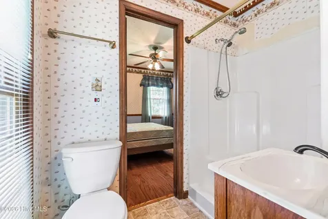 1110 Westmoreland Drive Jacksonville NC 28546