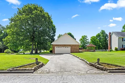 1110 Westmoreland Drive Jacksonville NC 28546