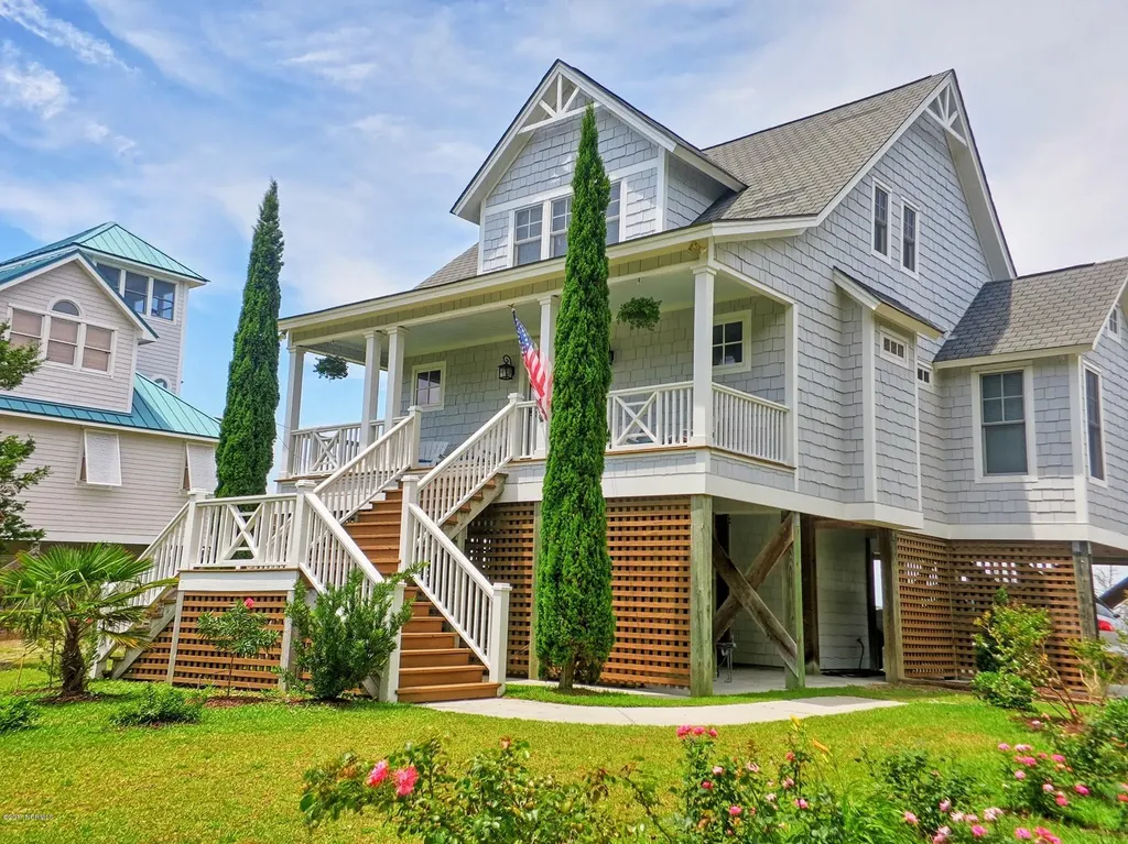 141 East Drive Harkers Island NC 28531