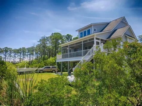 141 East Drive Harkers Island NC 28531