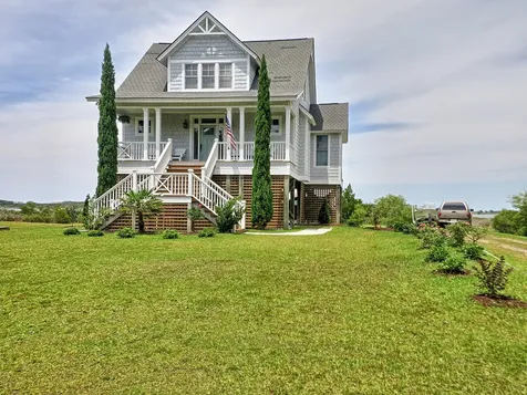 141 East Drive Harkers Island NC 28531