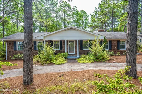 635 Pee Dee Road Southern Pines NC 28387