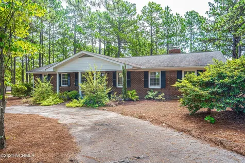 635 Pee Dee Road Southern Pines NC 28387