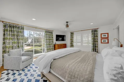 202 Forest Hills Drive Wilmington NC 28403