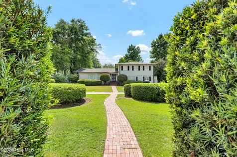 202 Forest Hills Drive Wilmington NC 28403