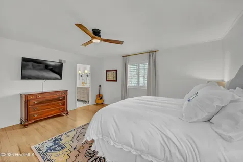 202 Forest Hills Drive Wilmington NC 28403