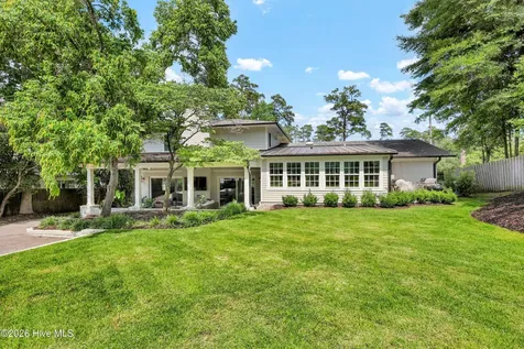 202 Forest Hills Drive Wilmington NC 28403