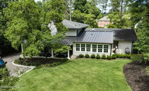 202 Forest Hills Drive Wilmington NC 28403