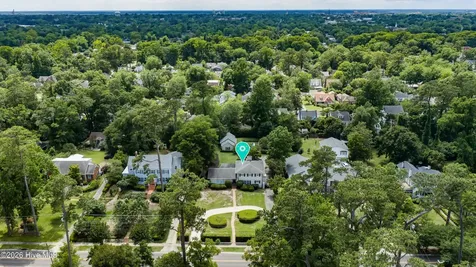 202 Forest Hills Drive Wilmington NC 28403