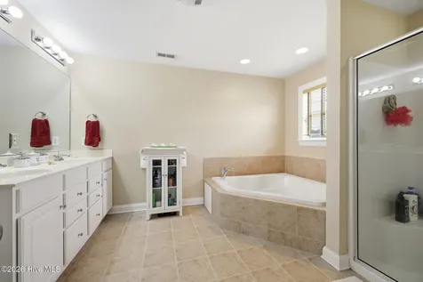 2909 Noah Court Greenville NC 27834