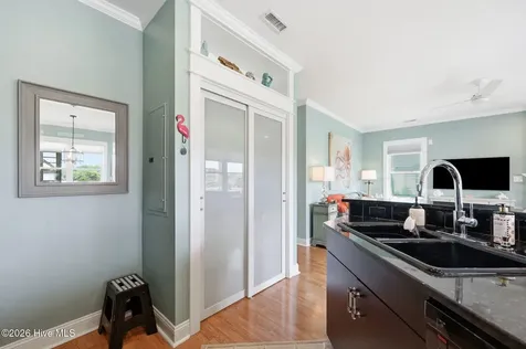 112 Oakleaf Drive Pine Knoll Shores NC 28512