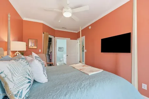112 Oakleaf Drive Pine Knoll Shores NC 28512