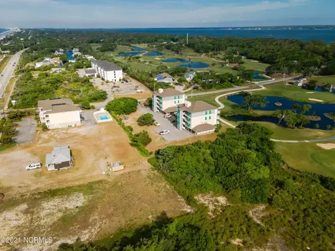 112 Oakleaf Drive Pine Knoll Shores NC 28512
