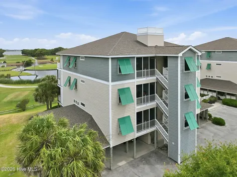 112 Oakleaf Drive Pine Knoll Shores NC 28512