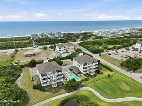112 Oakleaf Drive Pine Knoll Shores NC 28512