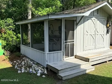 234 Sheldon Road Harkers Island NC 28531