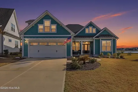566 Moss Lake Lane Holly Ridge NC 28445