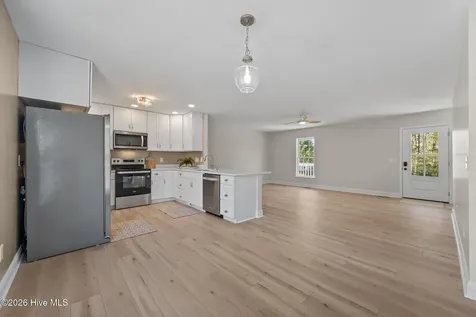 106 Dolphin Drive Hampstead NC 28443