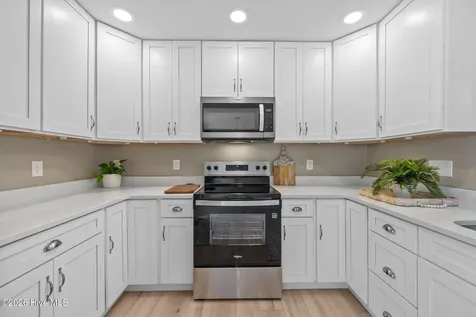 106 Dolphin Drive Hampstead NC 28443