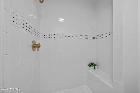 106 Dolphin Drive Hampstead NC 28443