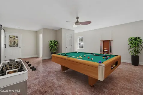 106 Dolphin Drive Hampstead NC 28443