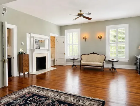 113 Nun Street Wilmington NC 28401
