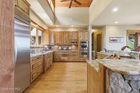 44 Eagles View Way Hayesville NC 28904