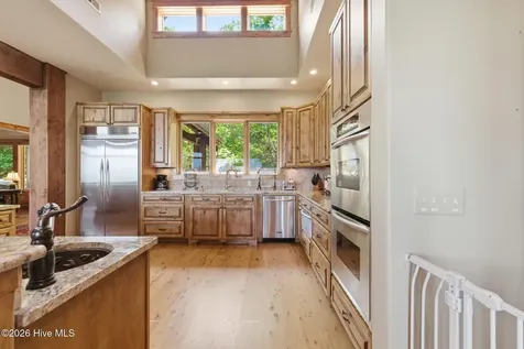 44 Eagles View Way Hayesville NC 28904