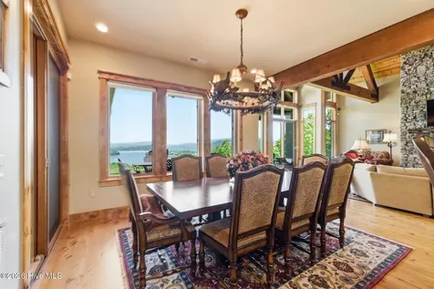 44 Eagles View Way Hayesville NC 28904