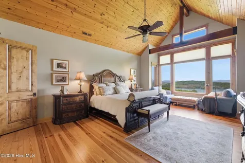 44 Eagles View Way Hayesville NC 28904