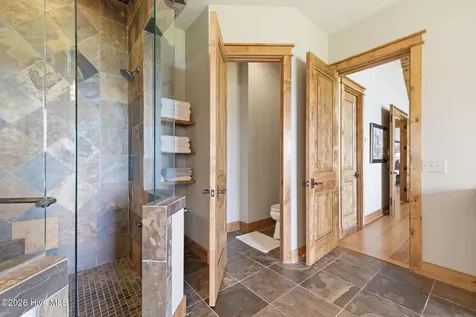 44 Eagles View Way Hayesville NC 28904