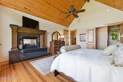 44 Eagles View Way Hayesville NC 28904