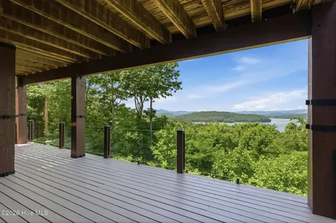 44 Eagles View Way Hayesville NC 28904