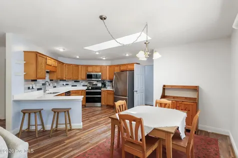 215 Oakmont Drive Hampstead NC 28443