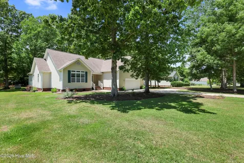 215 Oakmont Drive Hampstead NC 28443