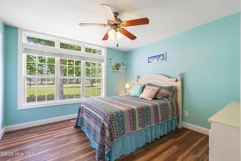 215 Oakmont Drive Hampstead NC 28443