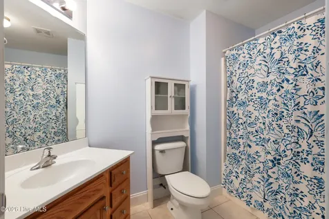 215 Oakmont Drive Hampstead NC 28443
