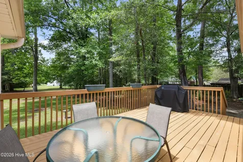 215 Oakmont Drive Hampstead NC 28443