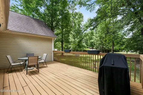 215 Oakmont Drive Hampstead NC 28443