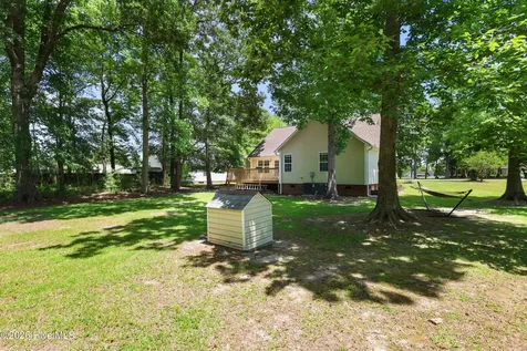 215 Oakmont Drive Hampstead NC 28443